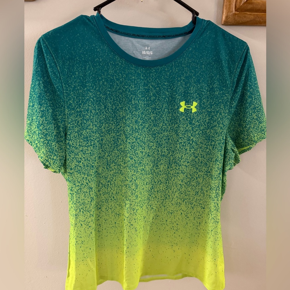 Under Armour Green Fade Fitted Top